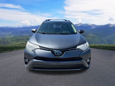 Used 2017 Toyota RAV4 Limited w/ All Weather Liner Package AWD/4WD image 9
