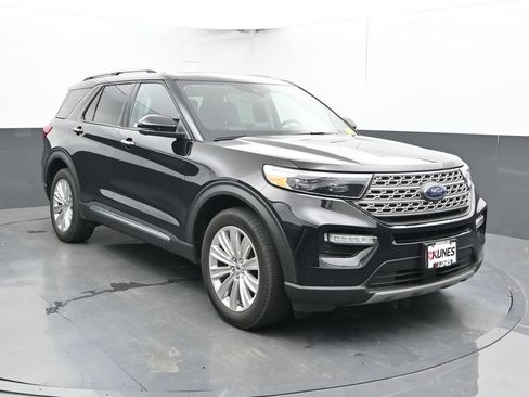 Used 2023 Ford Explorer Limited w/ Limited Technology Package AWD/4WD image 6