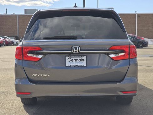 Certified 2024 Honda Odyssey EX-L image 17