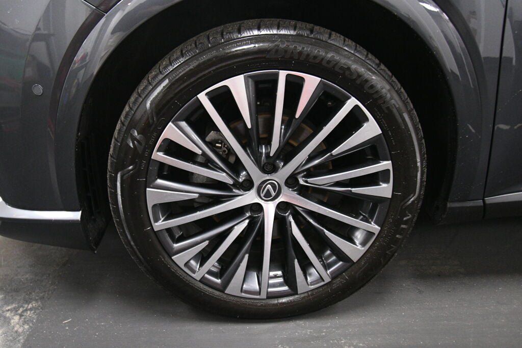 Used 2024 Lexus RX 350 Premium Plus AWD/4WD image 35