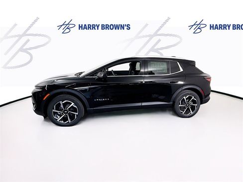 New 2026 Chevrolet Equinox EV LT image 28