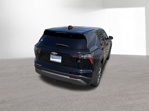 Used 2025 Chevrolet Equinox LT FWD image 32