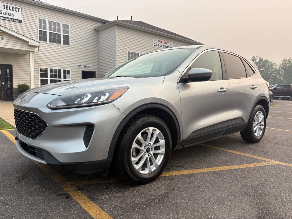 Used 2021 Ford Escape SE AWD/4WD image 2