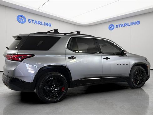 Used 2023 Chevrolet Traverse Premier w/ Redline Edition image 10