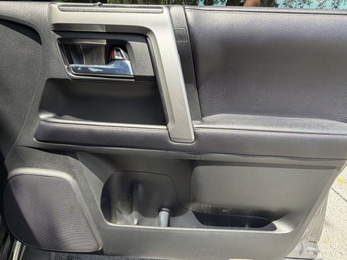 Used 2018 Toyota 4Runner Limited RWD image 42