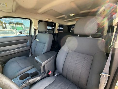 Used 2011 Dodge Nitro Heat w/ Popular Equipment Group image 10