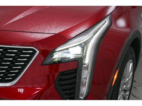 Used 2023 Cadillac XT4 Premium Luxury image 23