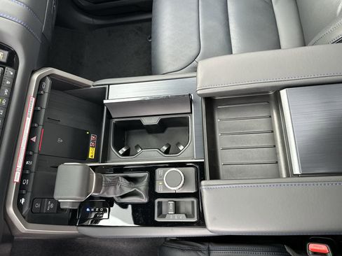 New 2026 Toyota Tundra Platinum image 28