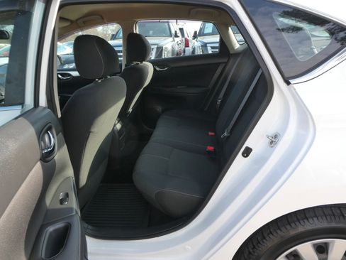 Used 2017 Nissan Sentra S image 26