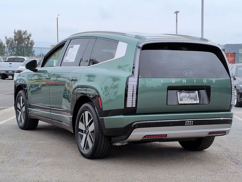 Used 2026 Hyundai Ioniq 9 SEL image 8