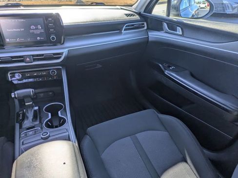 Used 2022 Kia K5 LXS image 17