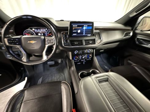 Used 2021 Chevrolet Tahoe Premier w/ Premium Package image 15