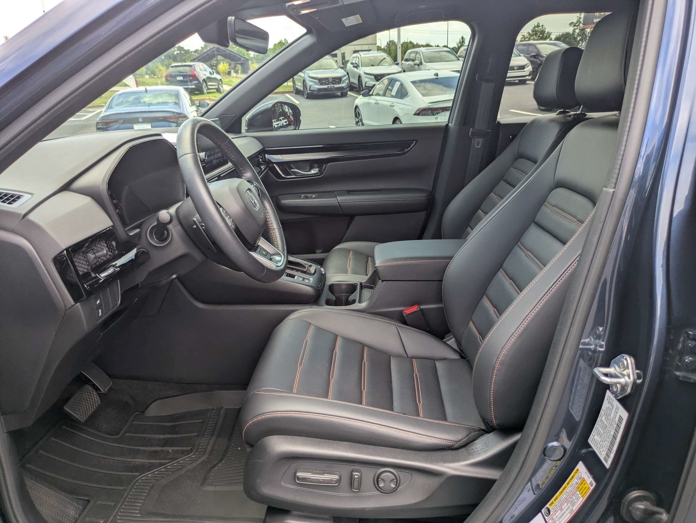 Used 2024 Honda CR-V Sport Touring image 27