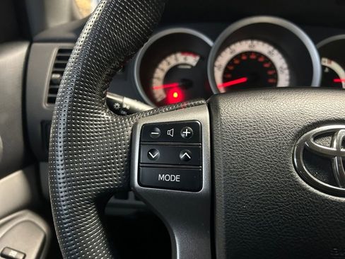 Used 2013 Toyota Tacoma PreRunner w/ SR5 Pkg image 17