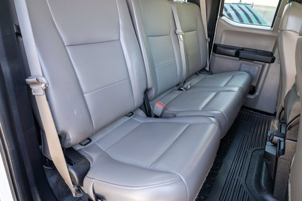 Used 2019 Ford F250 XL w/ STX Appearance Package RWD image 12