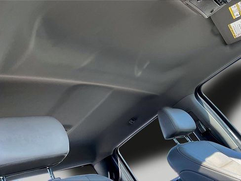 Used 2020 Ford F350 Lariat image 29