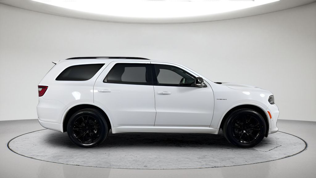 Used 2025 Dodge Durango R/T AWD/4WD image 2