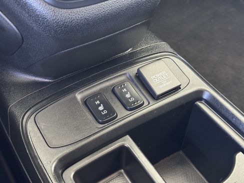 Used 2015 Honda CR-V EX image 32