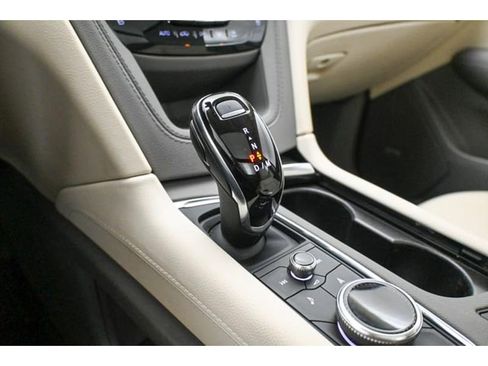 Used 2024 Cadillac XT6 Premium Luxury w/ Technology Package image 44