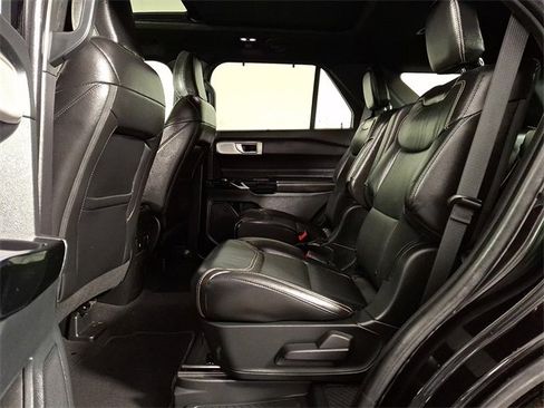 Used 2022 Ford Explorer ST w/ Equipment Group 401A image 13