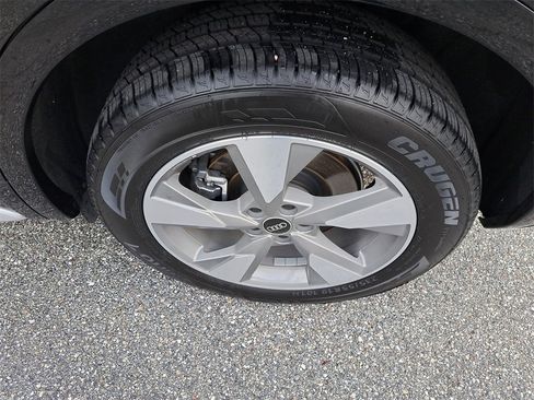 Certified 2023 Audi Q5 2.0T Premium w/ Convenience Package image 30