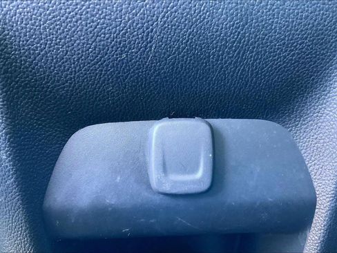 Used 2019 GMC Canyon 2WD Crew Cab image 34