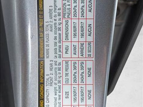 Used 2025 Toyota Prius LE image 14