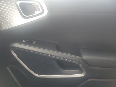 Used 2022 Kia Soul LX w/ Technology Package image 24