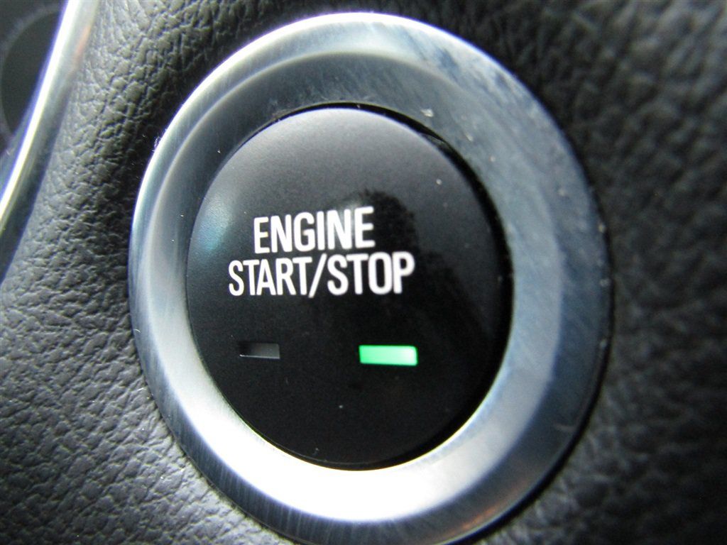 Used 2020 Chevrolet Traverse LS w/ LPO, Blackout Package FWD image 30