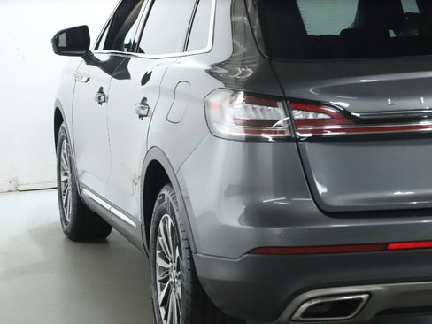Certified 2022 Lincoln Nautilus AWD w/ Premium Package image 40