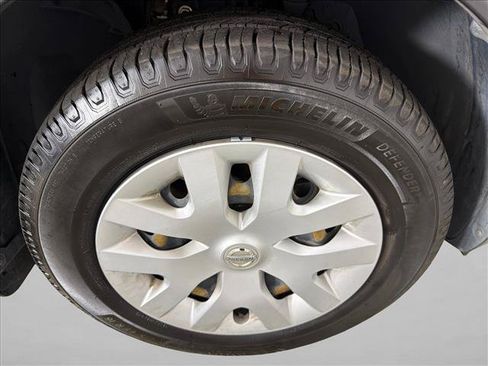 Used 2020 Nissan Rogue Sport S FWD image 12