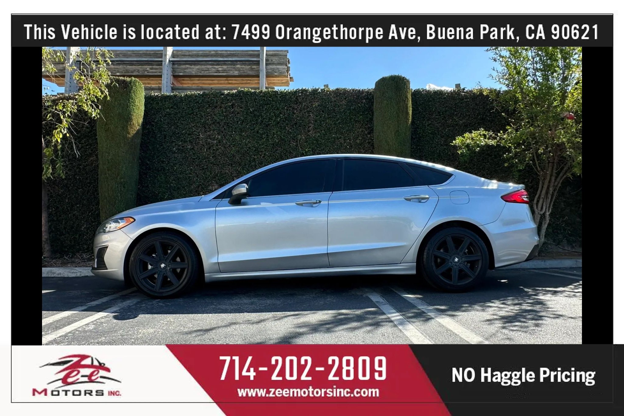 Used 2020 Ford Fusion SE FWD image 11