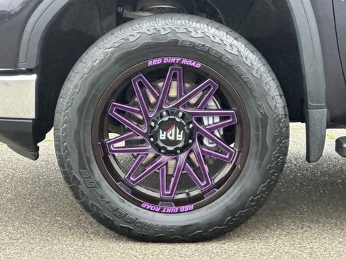 Used 2022 GMC Sierra 1500 SLT w/ SLT Premium Package image 31