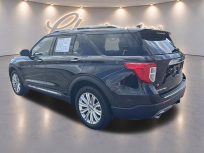 Used 2024 Ford Explorer Limited w/ Limited Technology Package