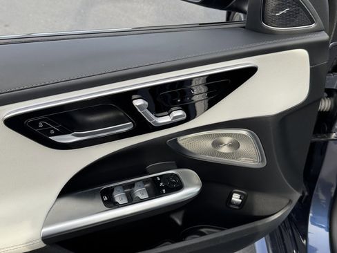 Used 2024 Mercedes-Benz C 300 Sedan image 19
