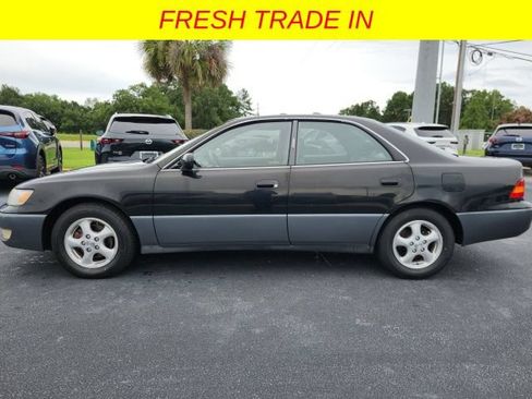 Used 1997 Lexus ES 330 FWD image 6