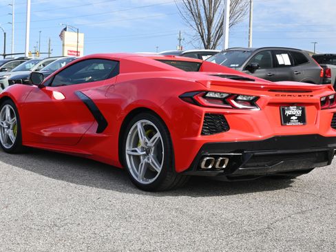 Used 2023 Chevrolet Corvette 2LT image 11
