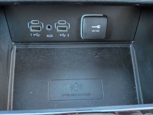 Certified 2024 Jeep Grand Cherokee L Laredo image 23