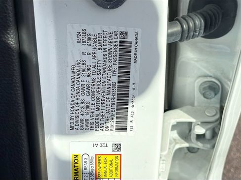 Used 2024 Honda Civic Touring image 31