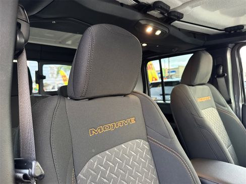 New 2026 Jeep Gladiator Mojave image 14