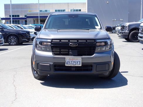 Used 2024 Ford Maverick Lariat w/ Black Appearance Package FWD image 2