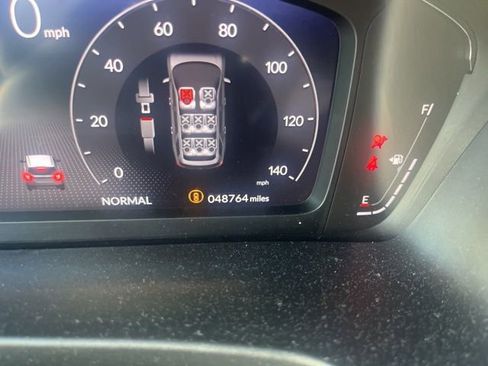 Used 2025 Honda Pilot Black Edition image 15