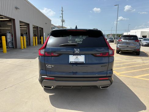 Certified 2025 Honda CR-V Sport-L image 7