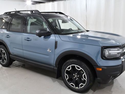 New 2025 Ford Bronco Sport Outer Banks w/ Outer Banks Tech Package+ AWD/4WD image 5