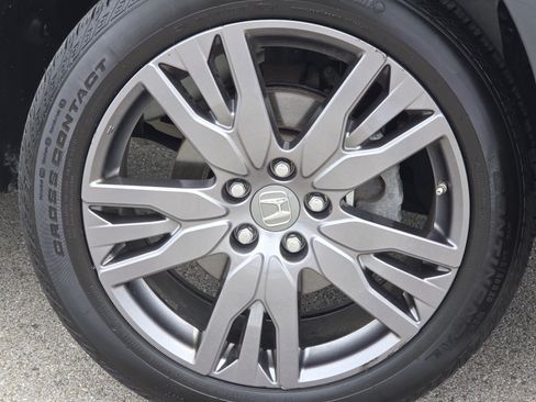 Used 2022 Honda Pilot Sport image 11