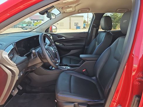 Used 2026 Buick Encore GX Sport Touring FWD image 15