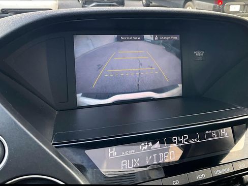 Used 2014 Honda Pilot Touring image 26