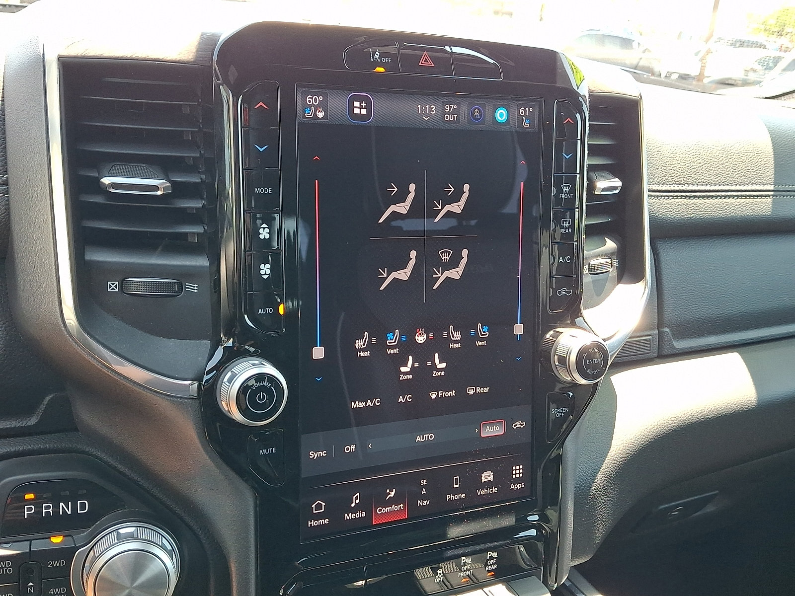 Used 2025 RAM 1500 Laramie AWD/4WD image 15