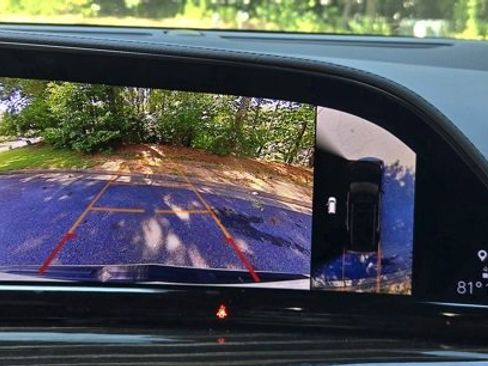 Used 2022 Cadillac Escalade ESV Premium Luxury w/ Performance Package image 45