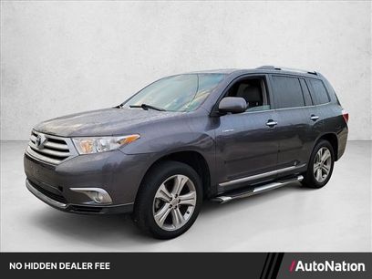 Used 2011 Toyota Highlander Limited w/ Tow Pkg